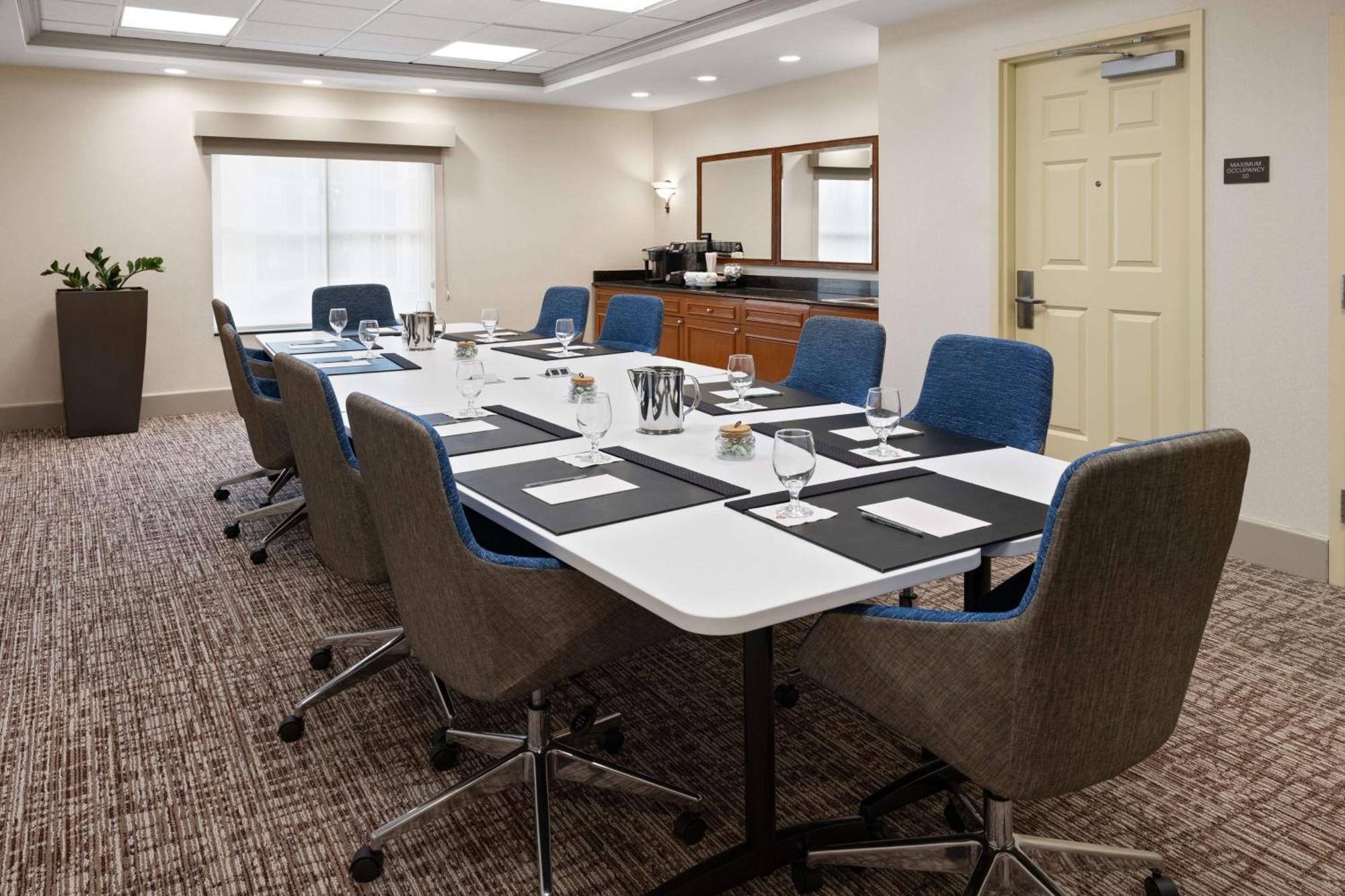 Hilton Garden Inn Milford Exterior foto